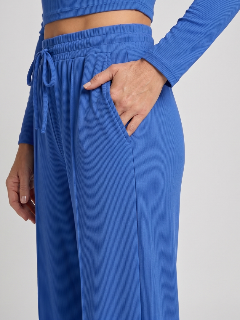 Women's Crop Top and Wide Leg Trousers Set with Drawstring