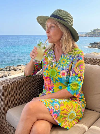 Women's Floral Knee-Length Dress with V-Neck for Daily Wear