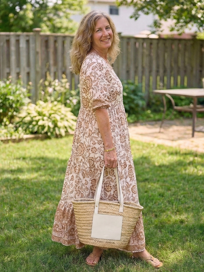Women's Floral Midi Dress with V-Neck for Casual Day Out