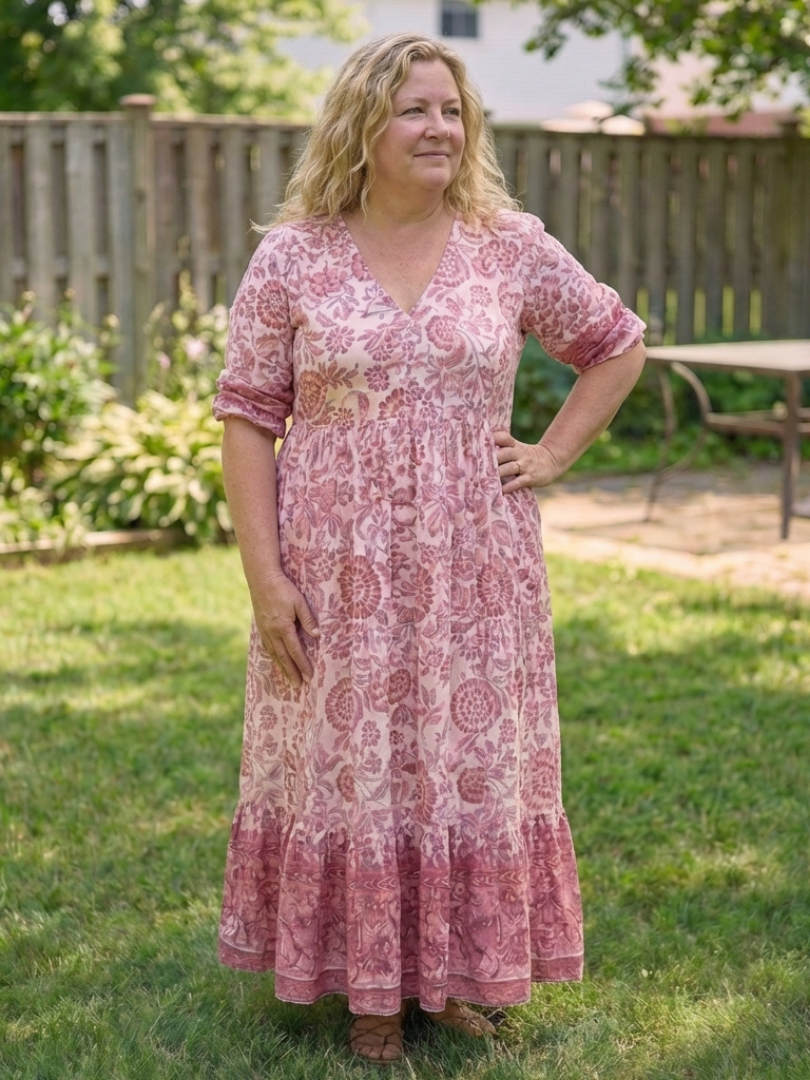 Women's Floral Midi Dress with V-Neck for Casual Day Out
