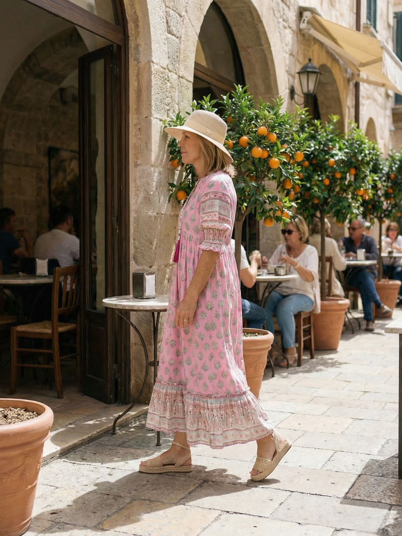 Women's Garden Market Dress with soft V-neck for Casual Day