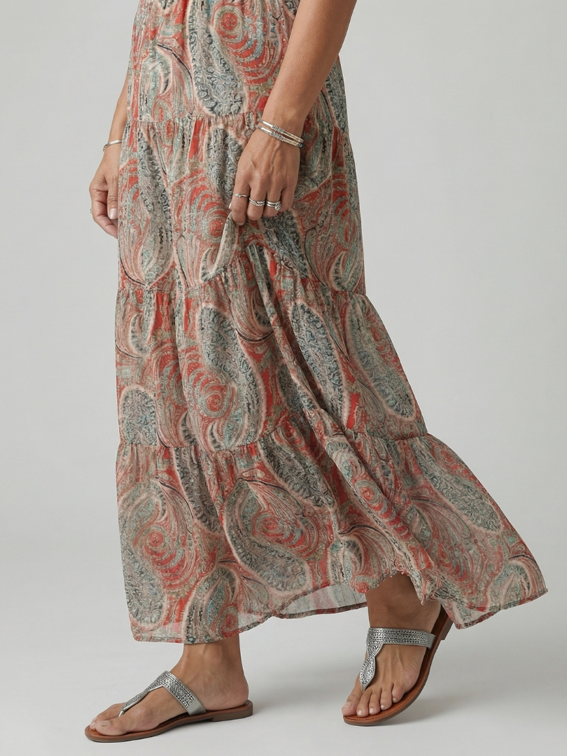 Women's Halter Maxi Dress with Pleated Skirt for Summer