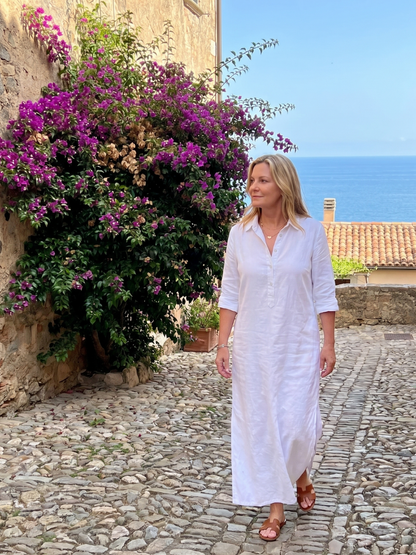 Women's Maxi Dress with Collared Neckline for Daywear
