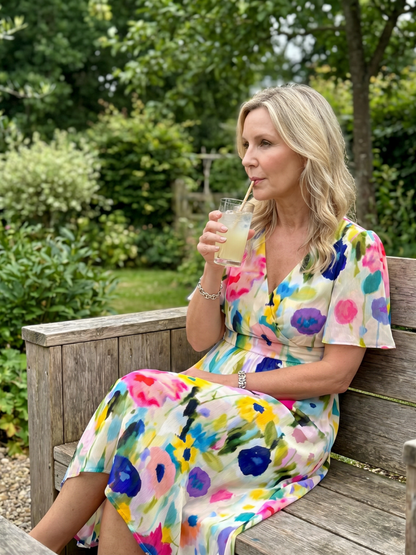 Women's Midi Dress with Flutter Sleeves for Warm Days