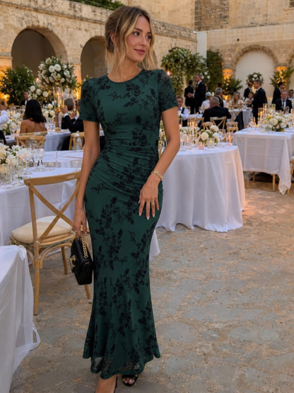 Women's Midi Dress with Sleeves and Crew Neck for Evening