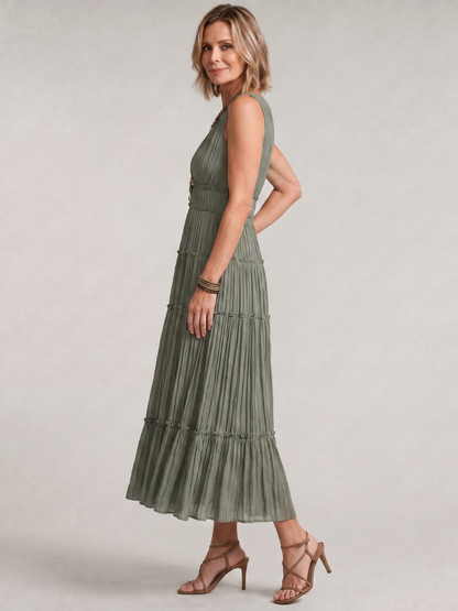 Women's Pleated Sleeveless Midi Dress with Tiered Skirt