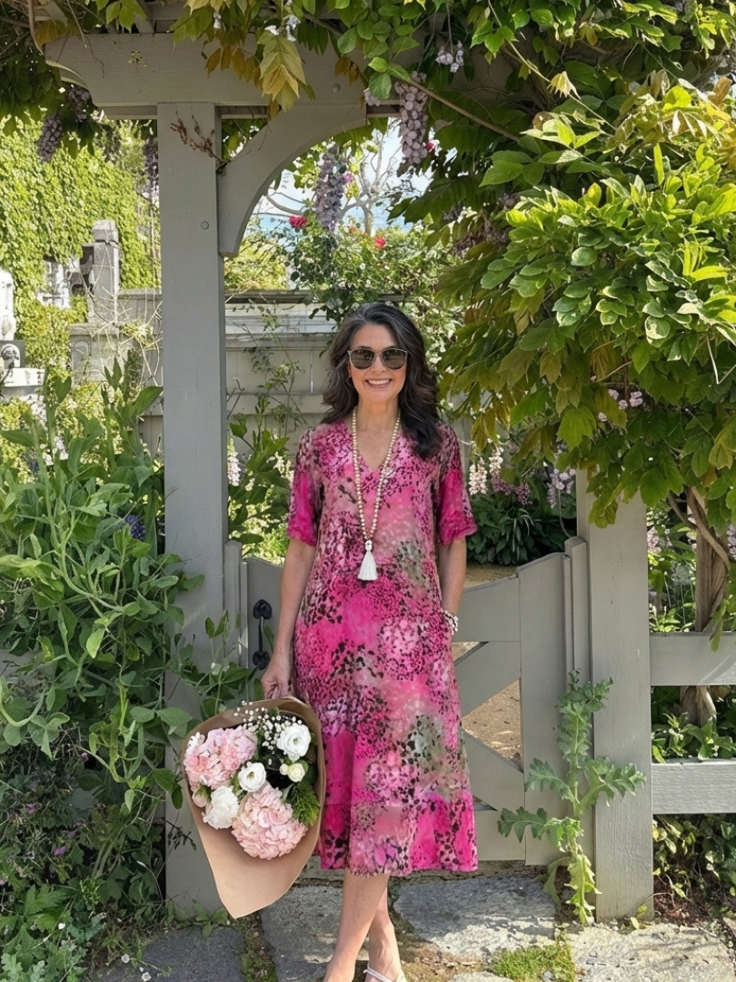 Women's Printed Midi Dress with V-Neck - Casual Outings