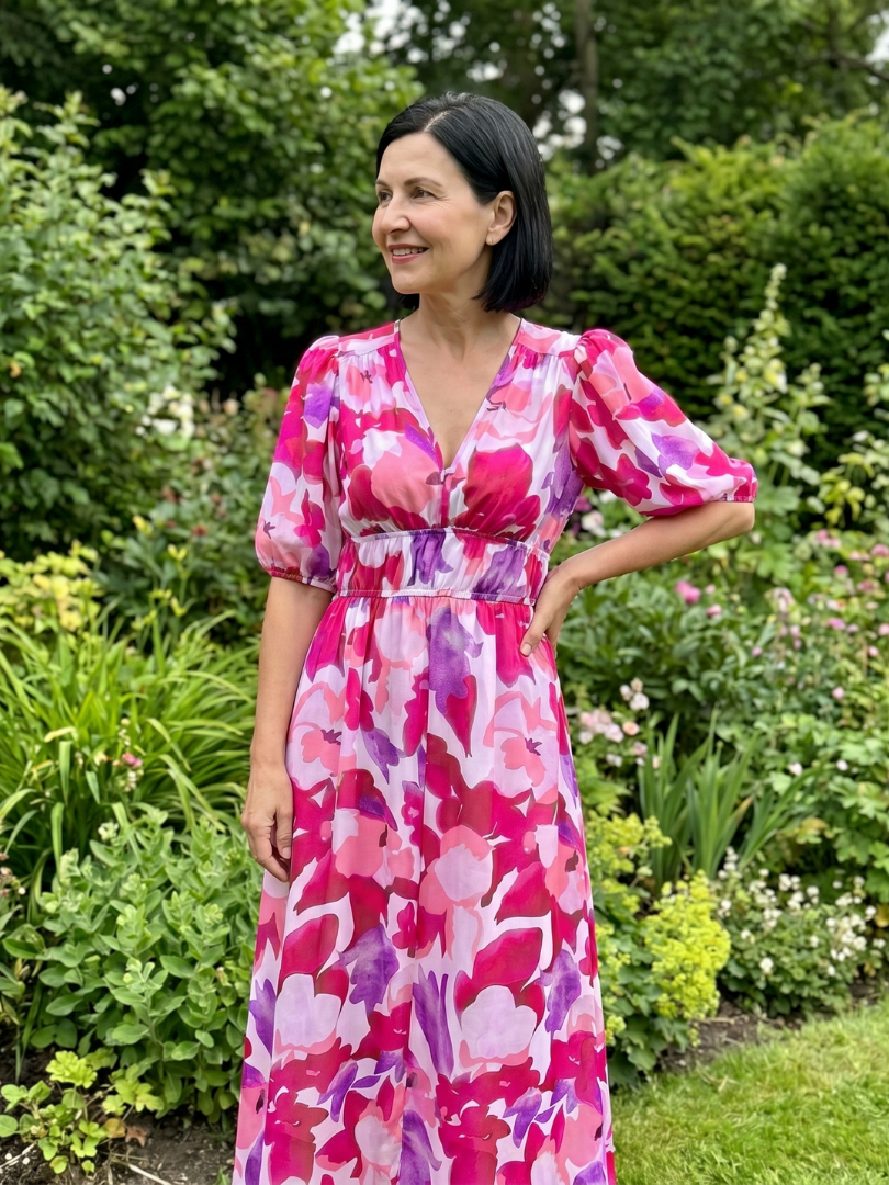 Women's Puff Sleeve V-Neck Midi Dress with Abstract Print
