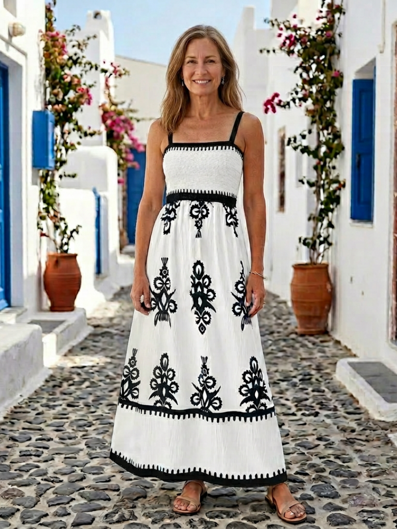 Women's Sleeveless Maxi Dress with Smocked Bodice for Summer