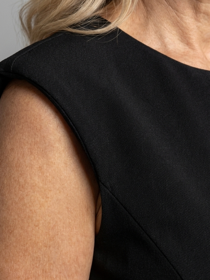 Women's Sleeveless Midi Dress with Front Slit for Events