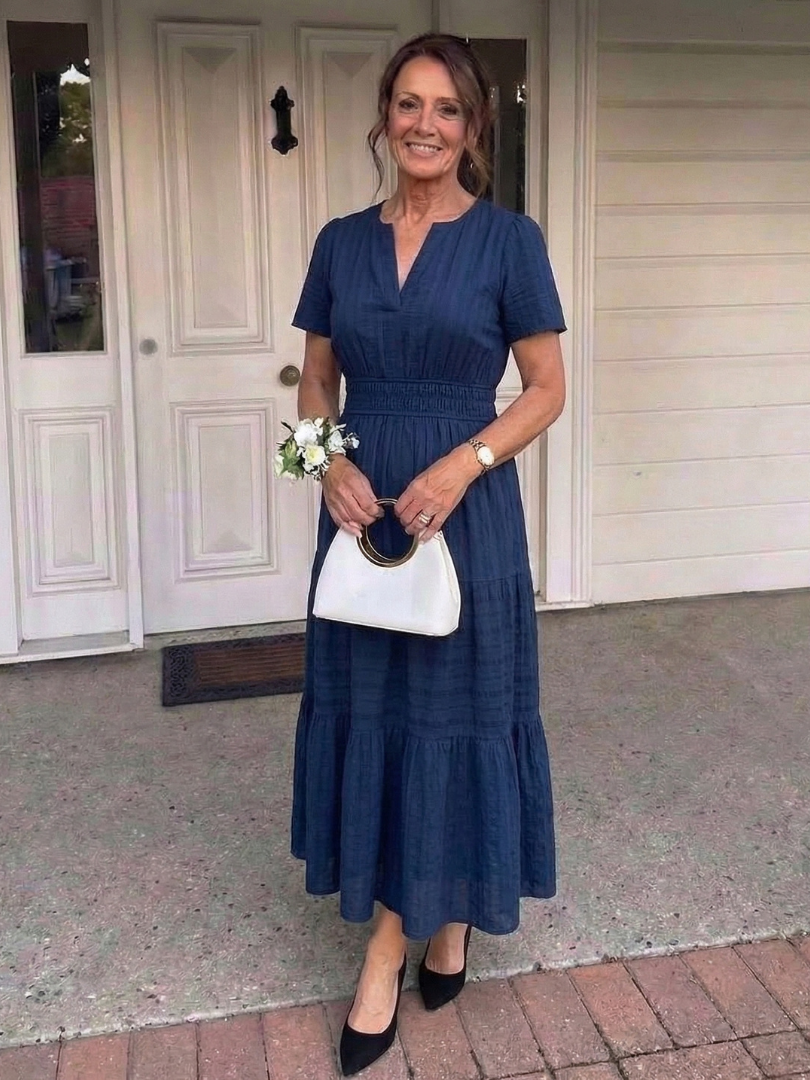 Women's Tiered Maxi Dress with Smocked Waist for Summer Outing
